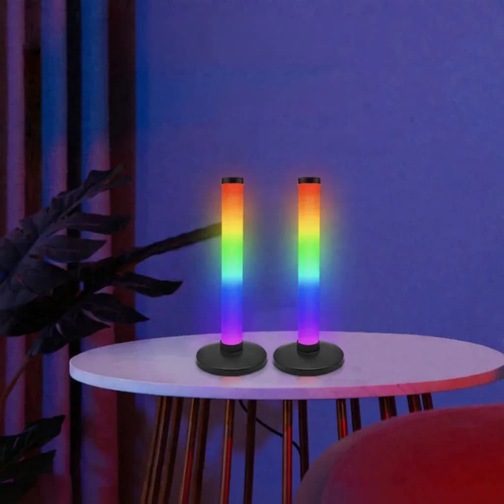 Luce d'atmosfera RGB con sincronizzazione audio e controllo app per scrivania
